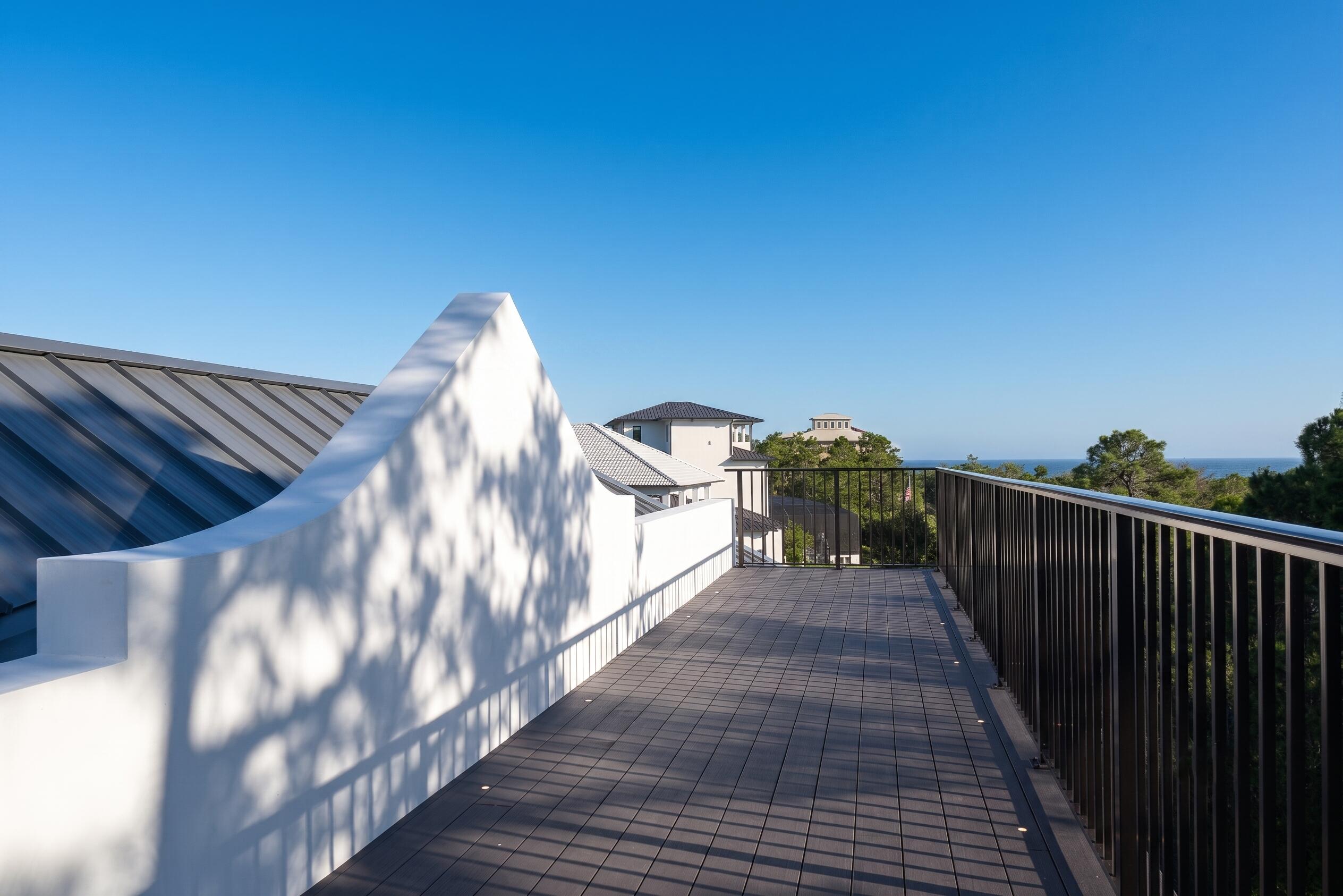 BEACH HIGHLANDS - Residential