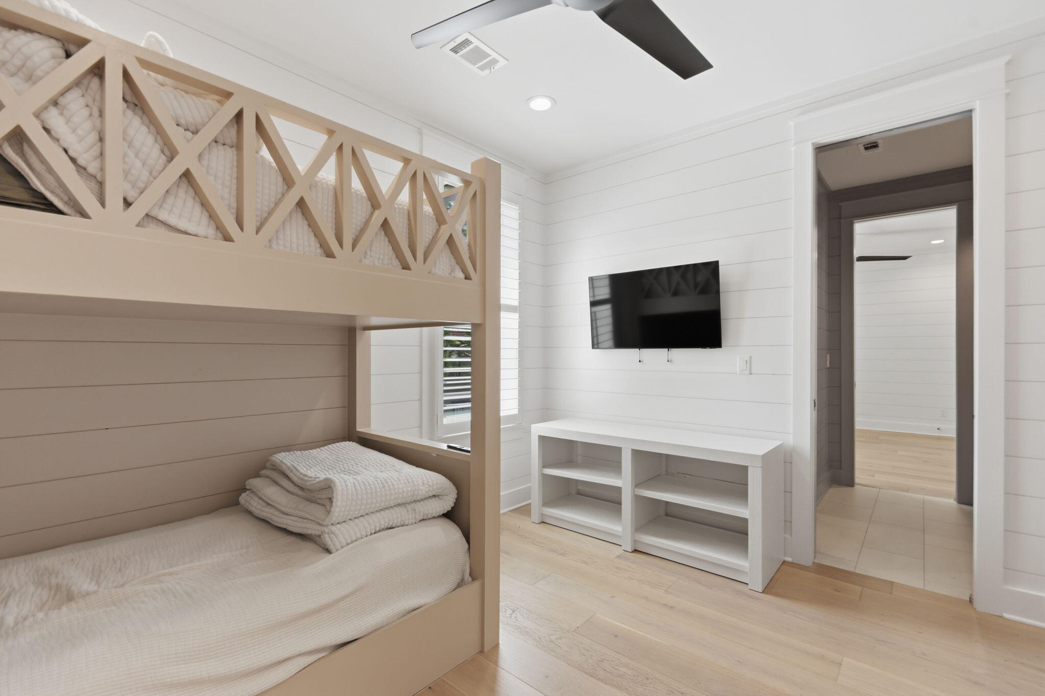 Ridgewalk - Residential