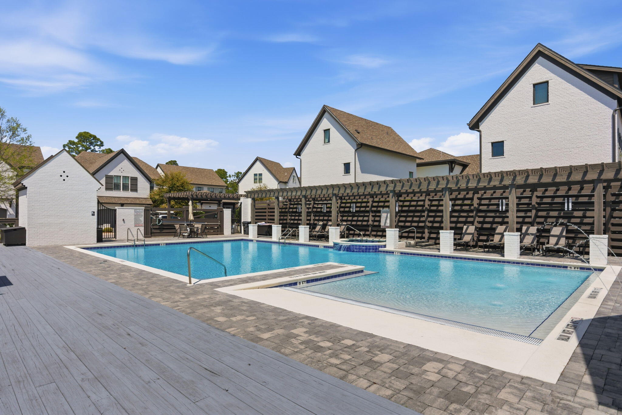 Ridgewalk - Residential