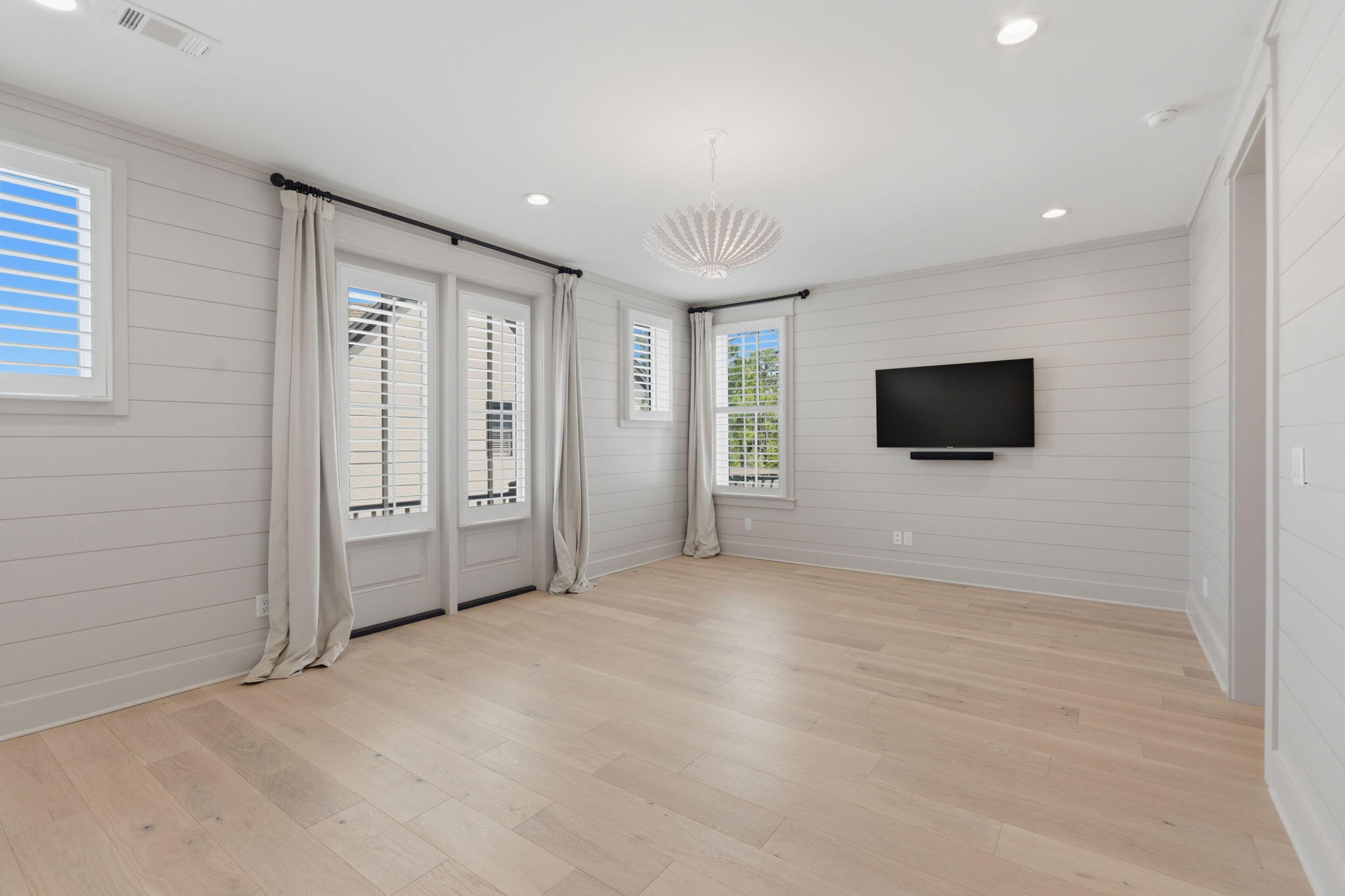 Ridgewalk - Residential