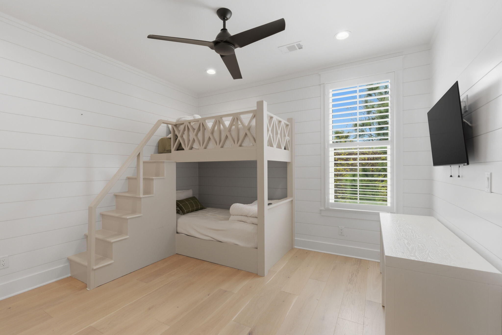 Ridgewalk - Residential