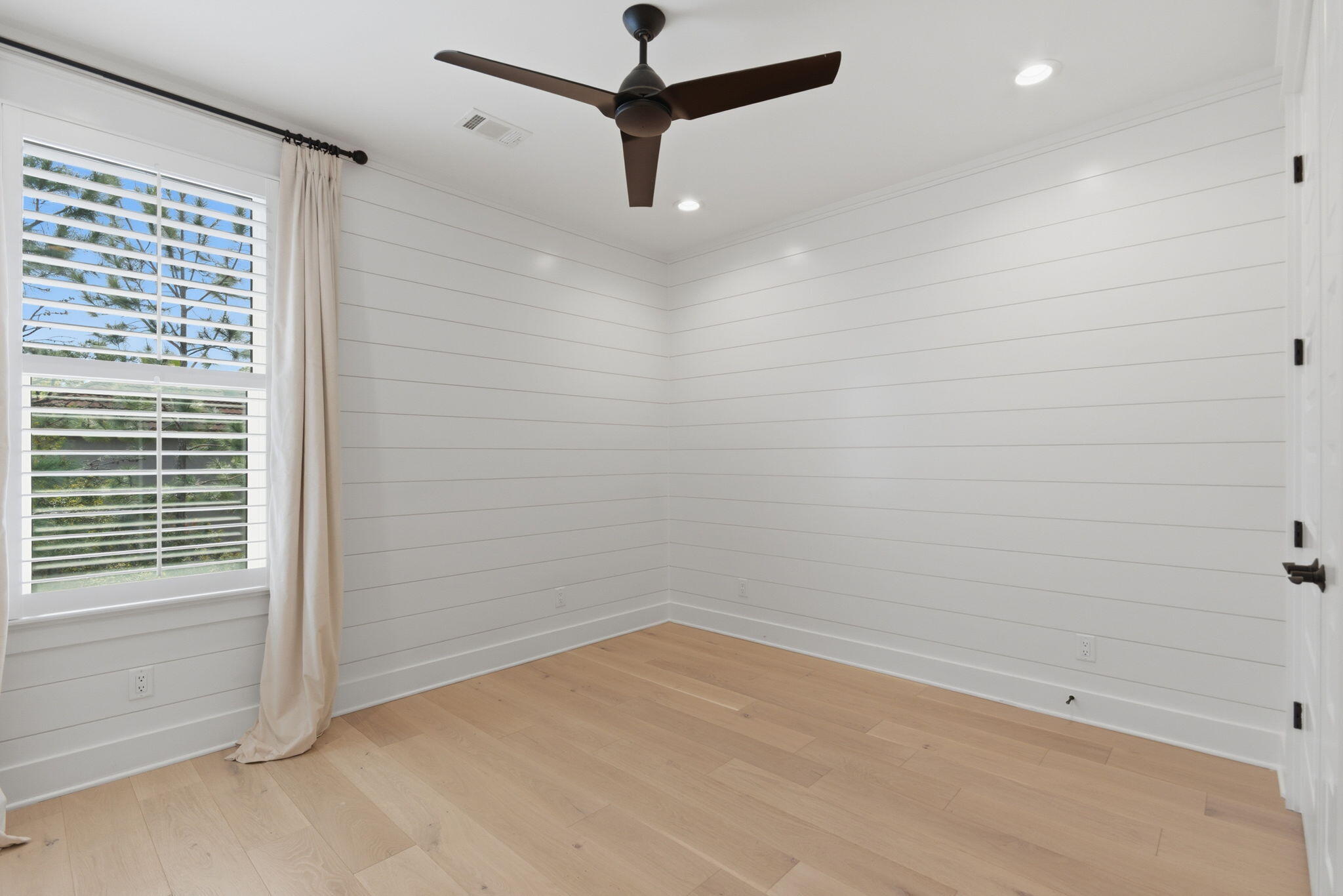 Ridgewalk - Residential