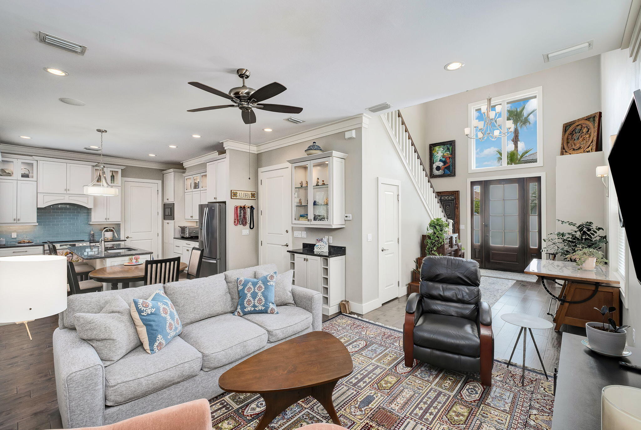 EMERALD WATERS VILLAGE - Residential