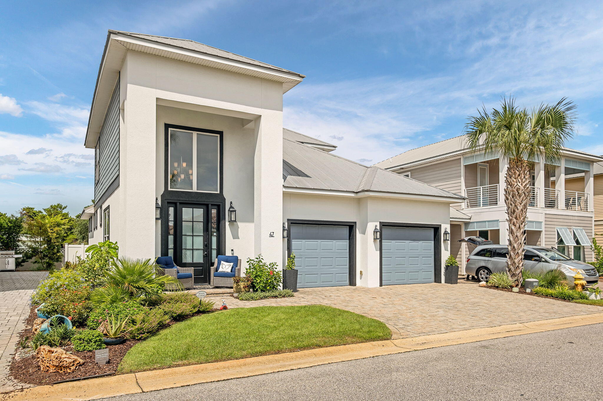 EMERALD WATERS VILLAGE - Residential