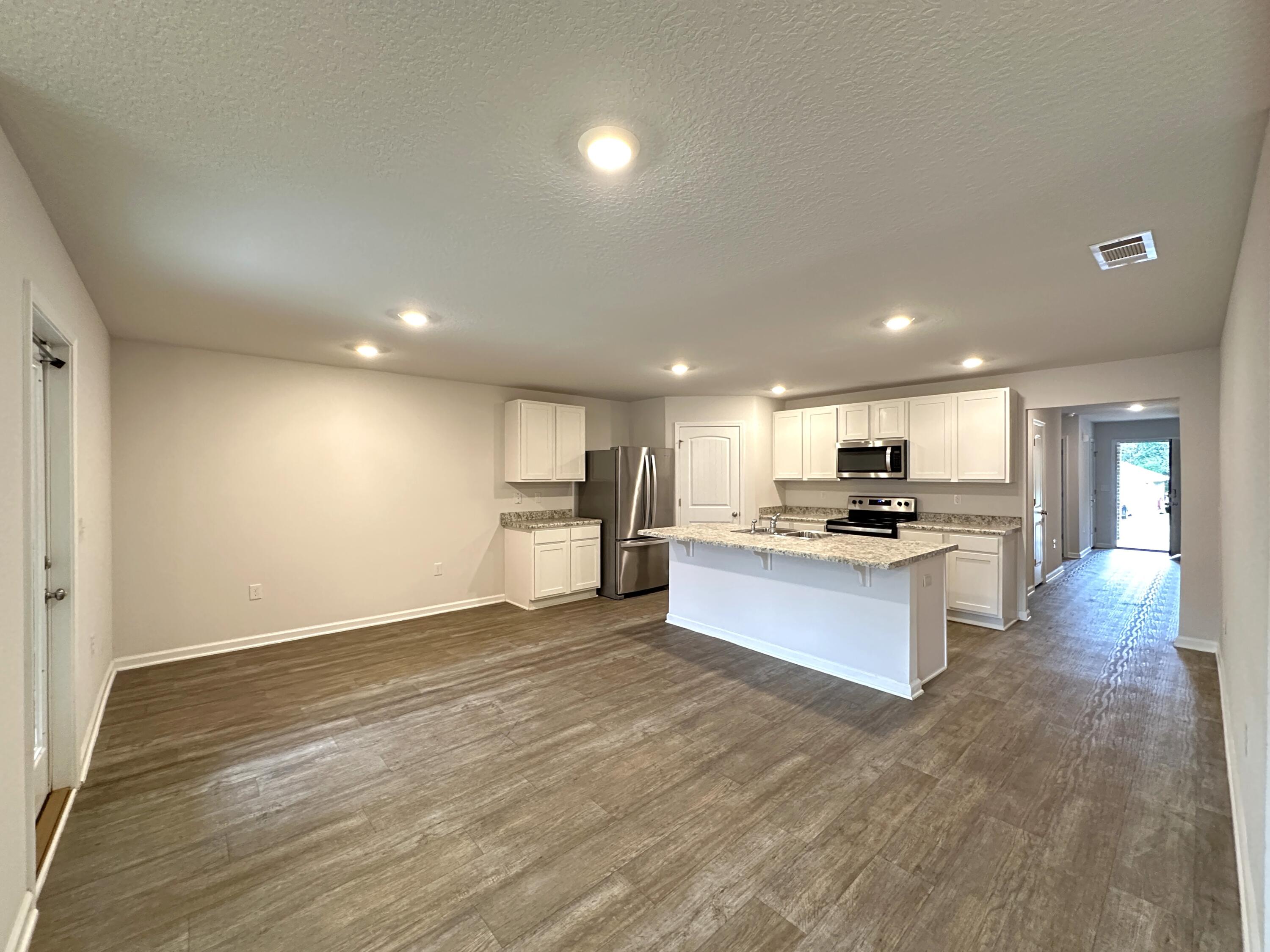 ASHTIN ESTATES - Residential