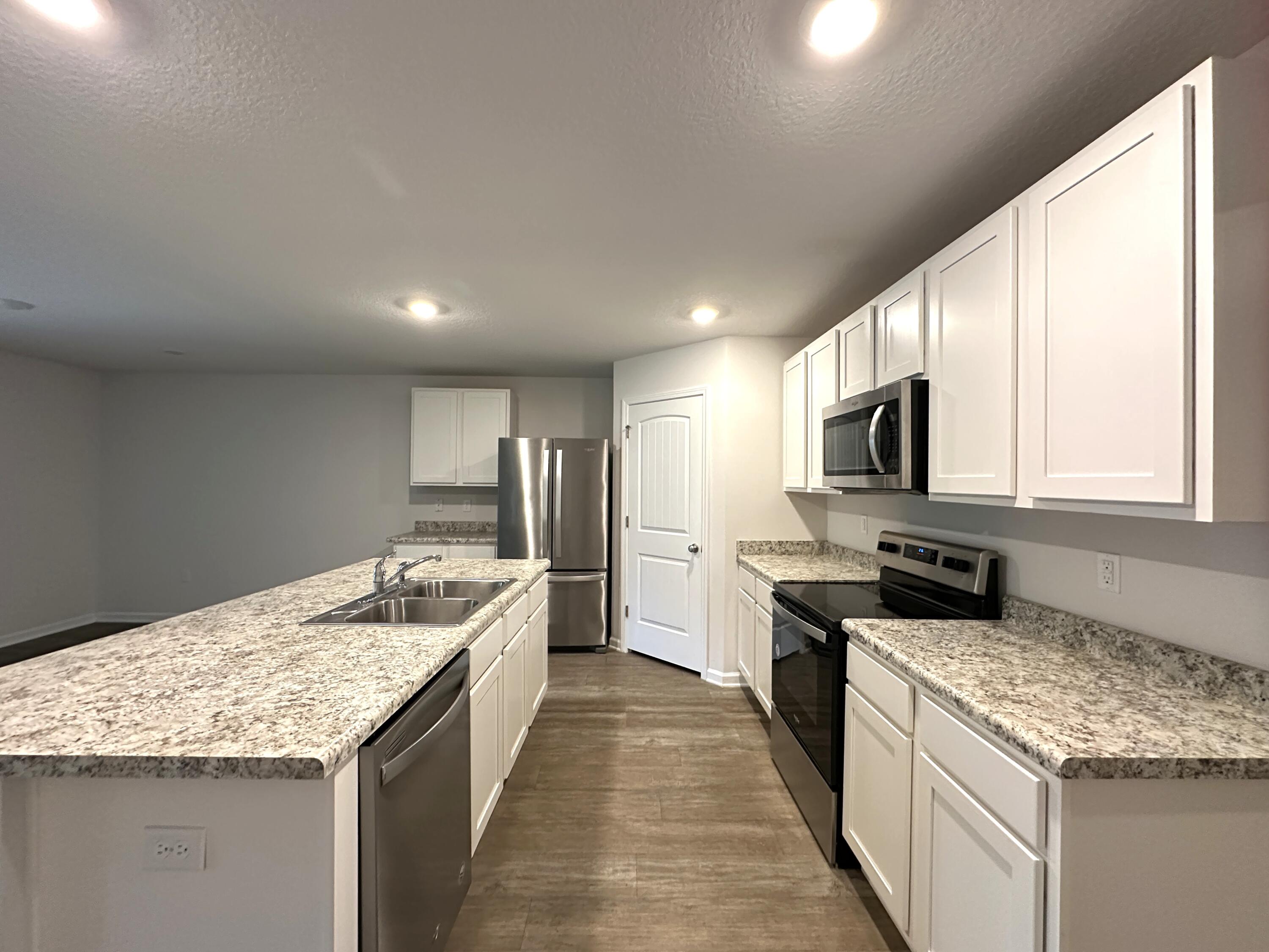 ASHTIN ESTATES - Residential
