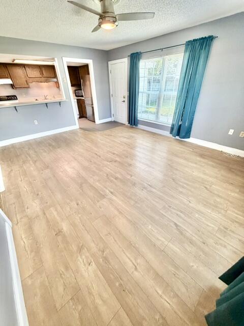 PLANTATION MANOR - Residential Lease