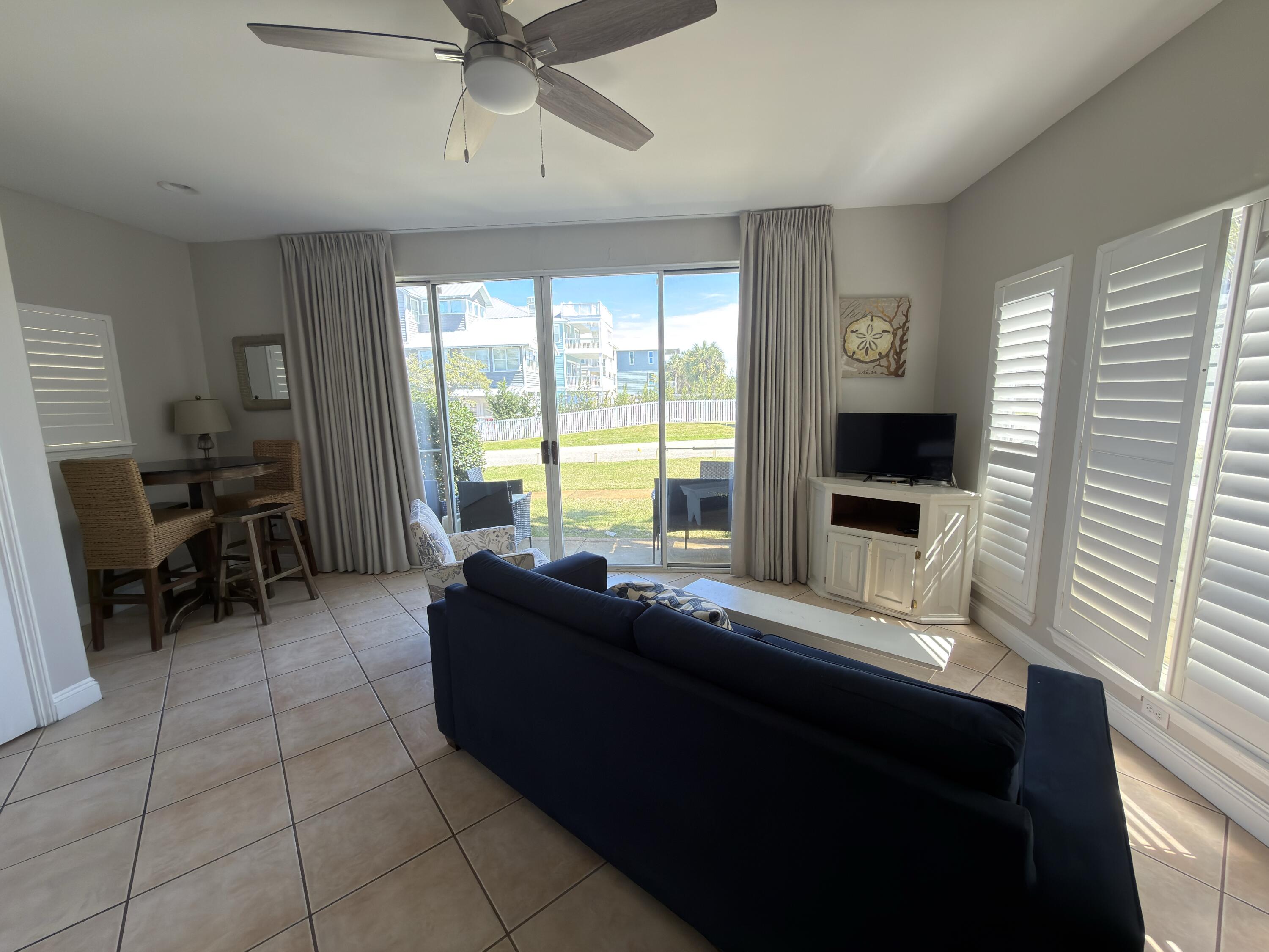 NANTUCKET COTTAGES - Residential