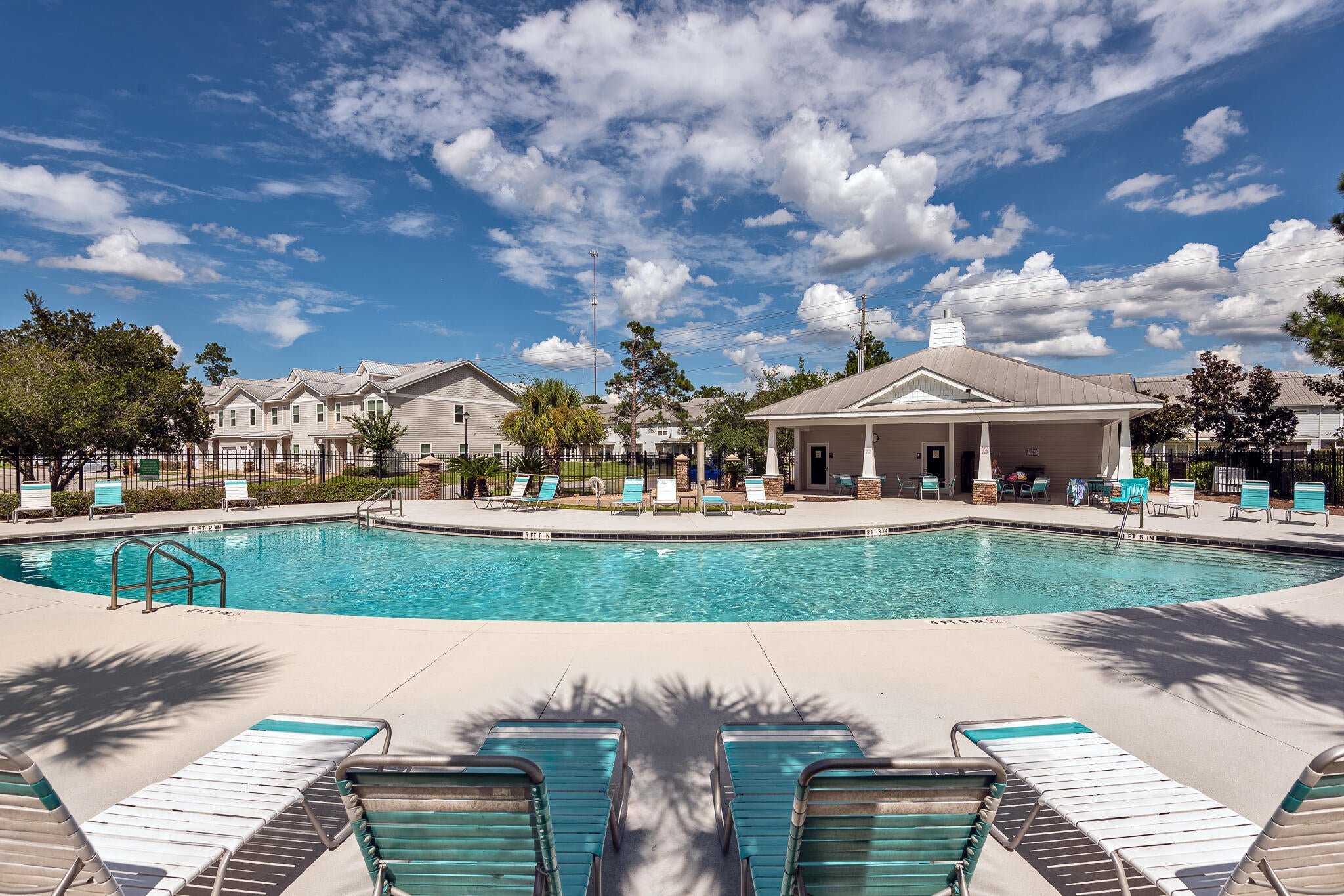 VERANDAS AT FREEPORT - Residential