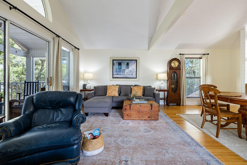 SEABREEZE - Residential