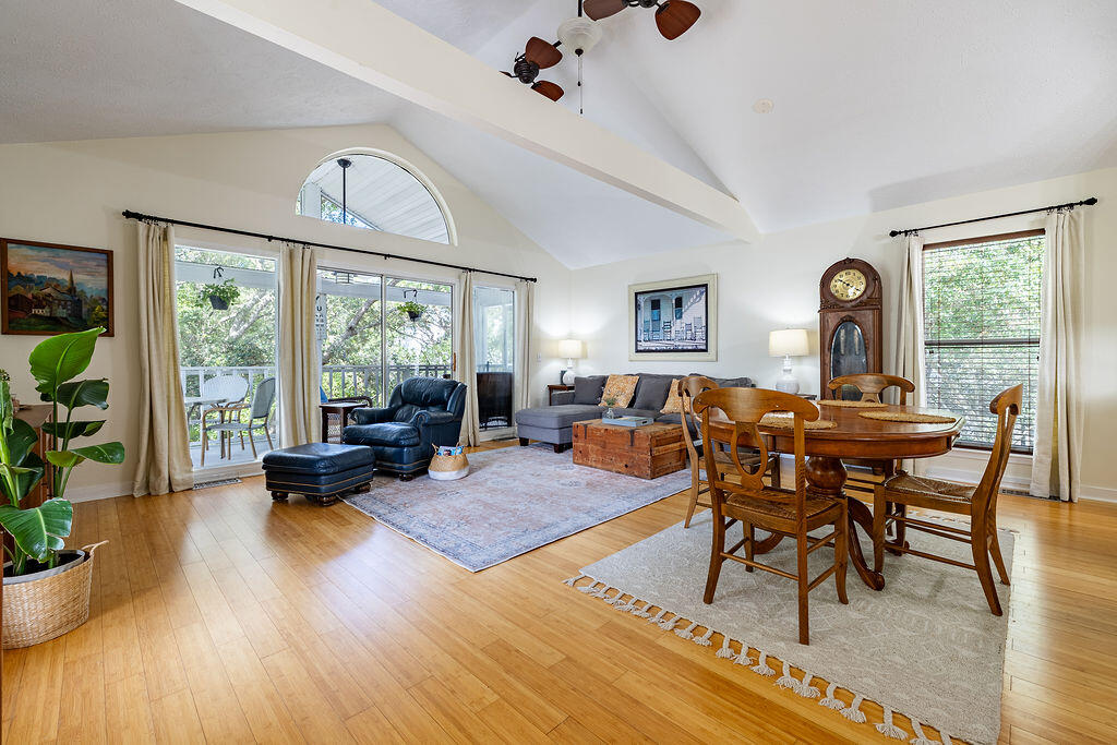 SEABREEZE - Residential