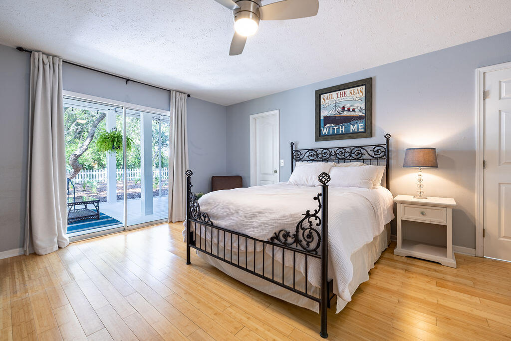 SEABREEZE - Residential