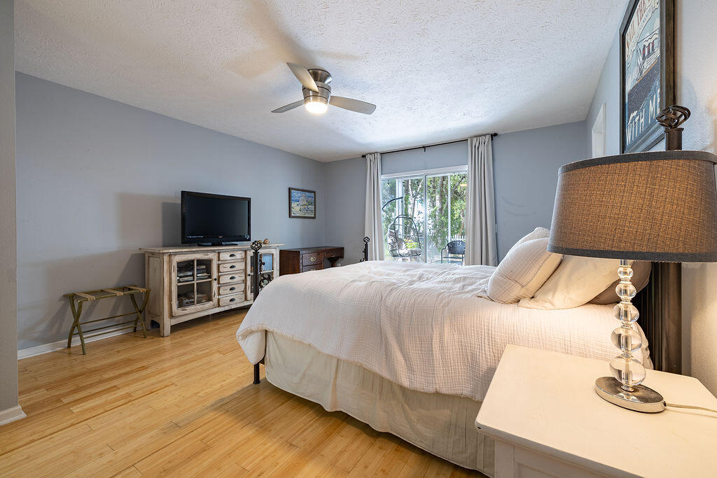 SEABREEZE - Residential