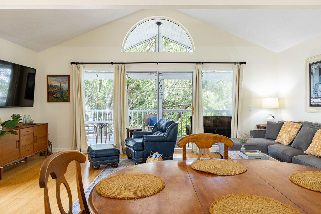 SEABREEZE - Residential