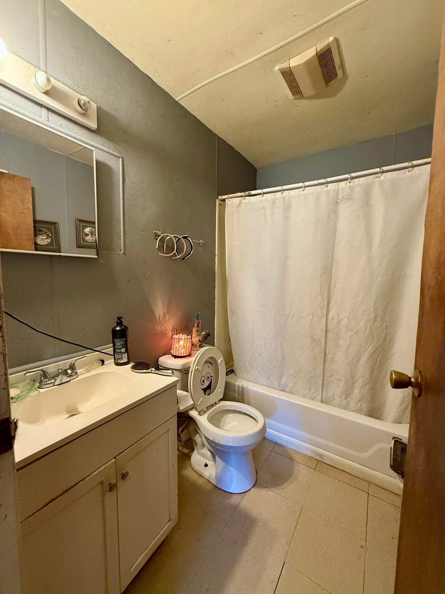 LAKEVIEW HEIGHTS - Residential