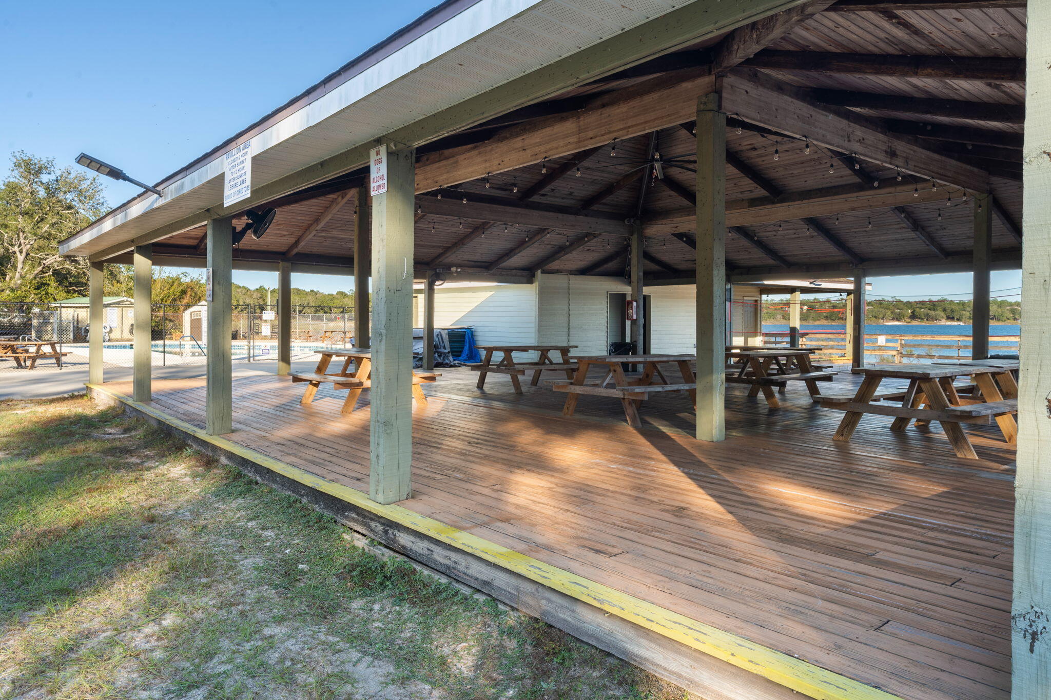 Leisure Lakes - Residential