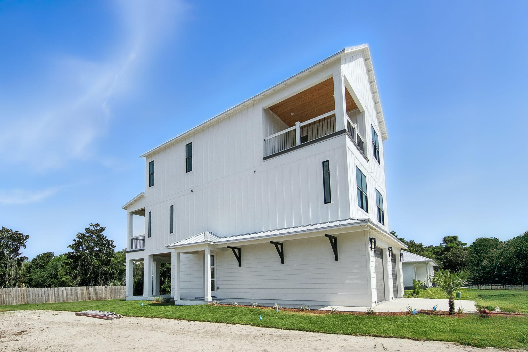 TANG-O-MAR S/D UNREC - Residential