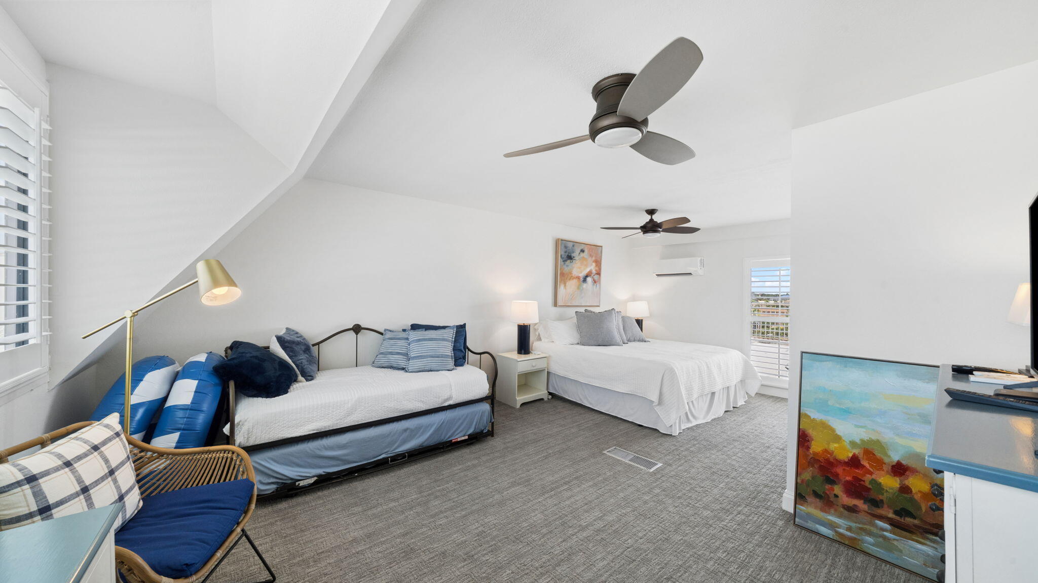 AEGEAN CONDO - Residential