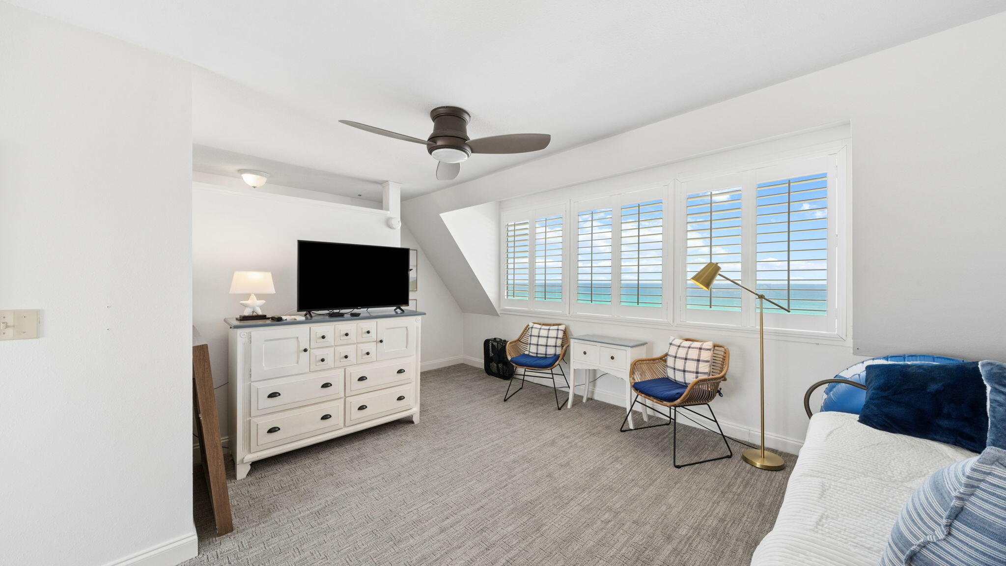 AEGEAN CONDO - Residential