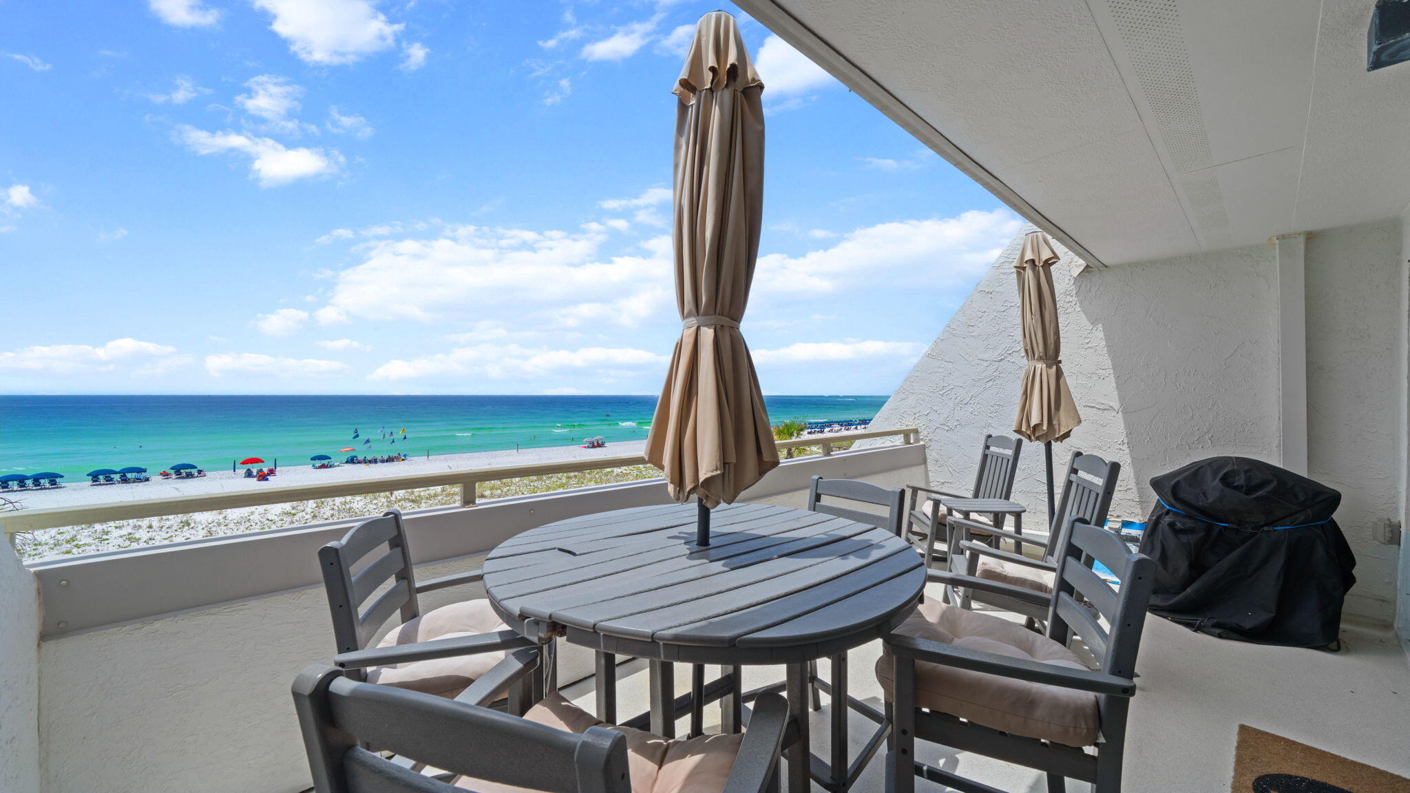AEGEAN CONDO - Residential