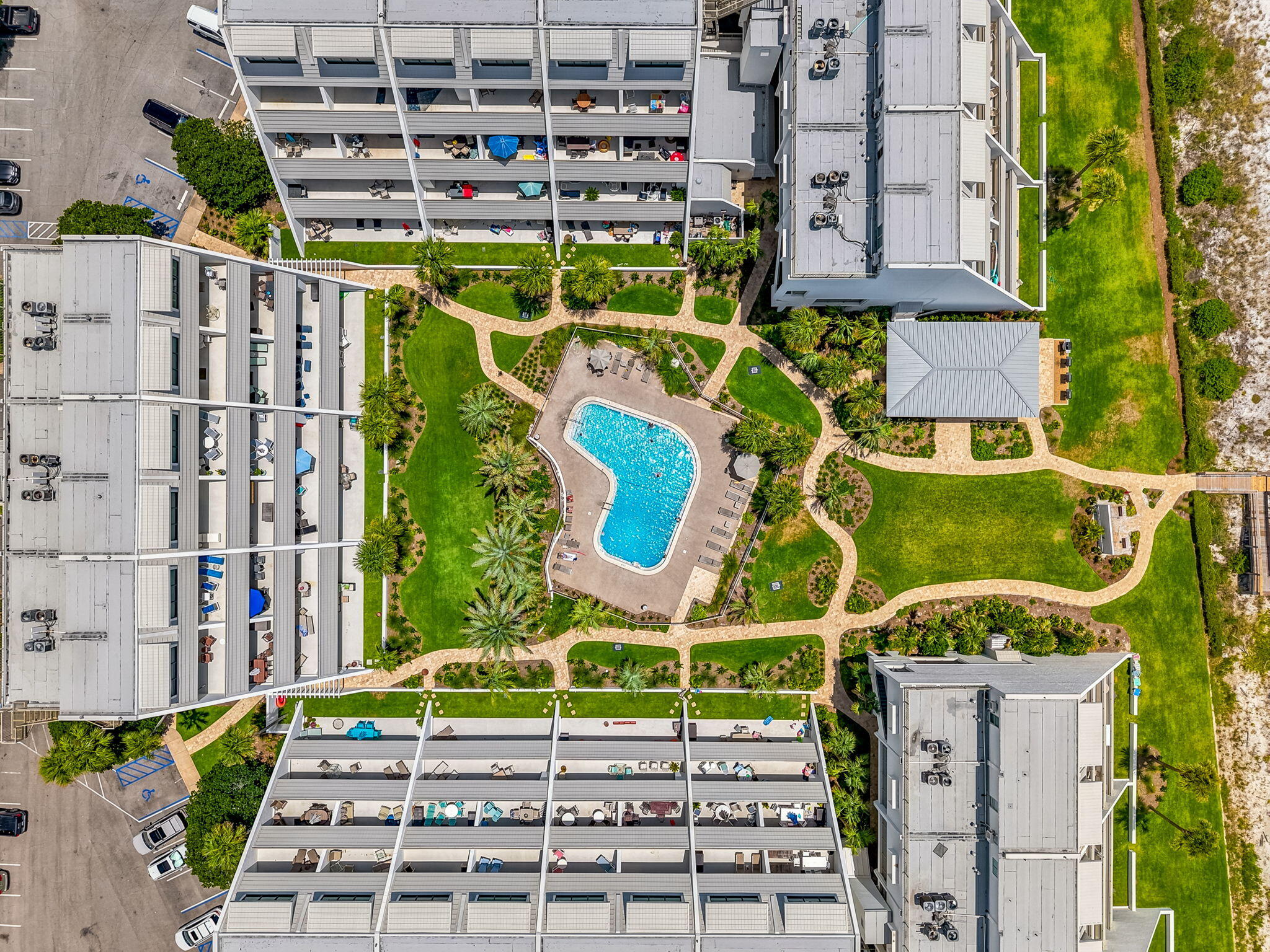 AEGEAN CONDO - Residential