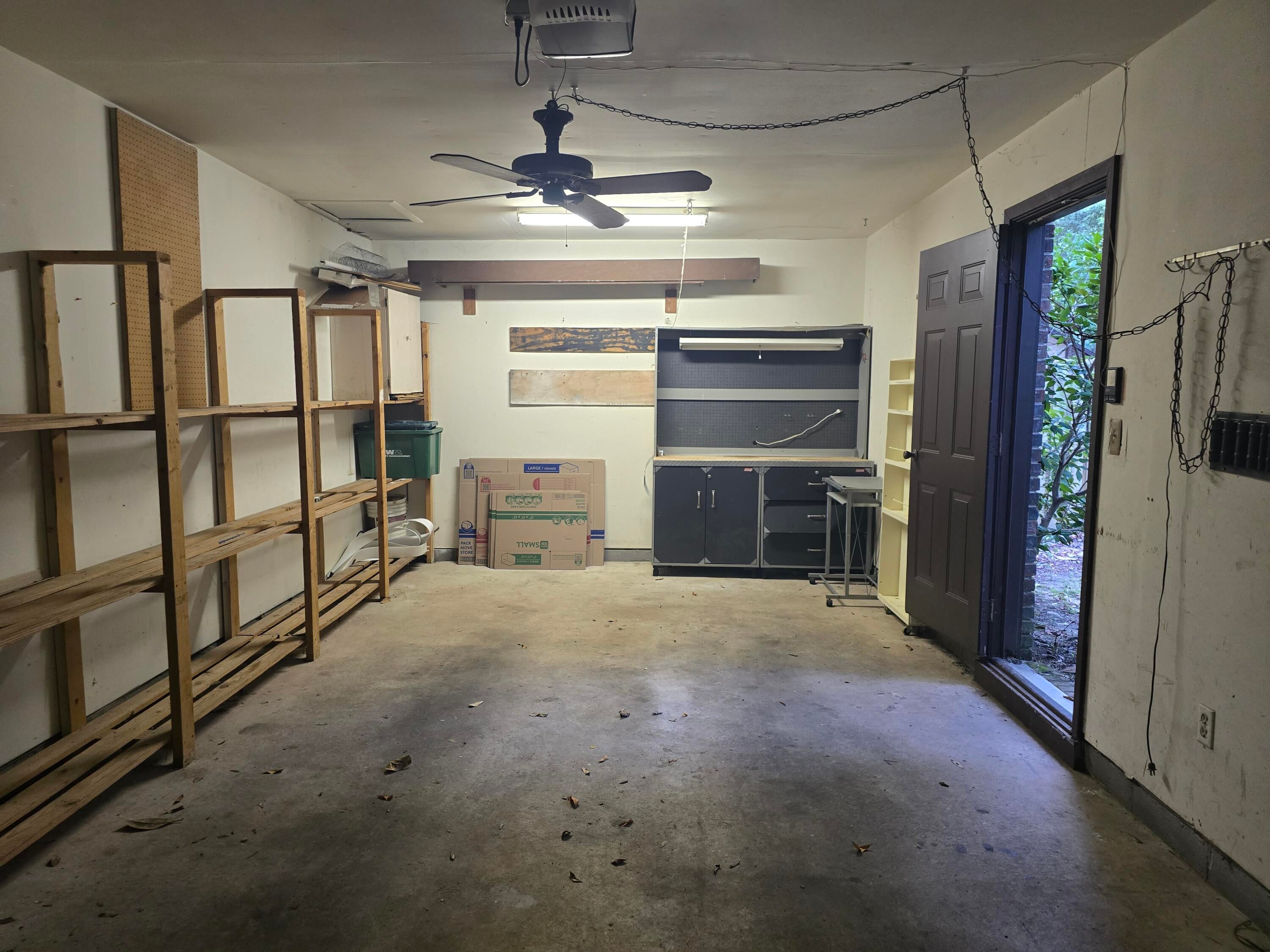 HIDDEN COVE T/H - Residential Lease