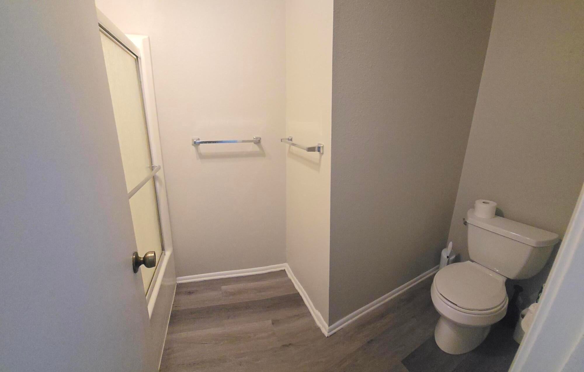 HIDDEN COVE T/H - Residential Lease