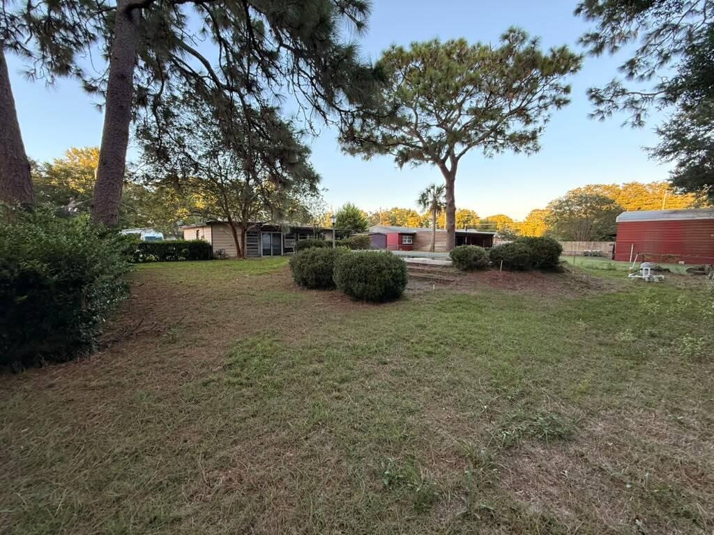 RACETRACK ROAD RESUB - Residential