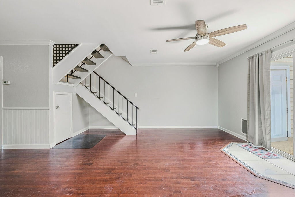 LEGION VILLAGE T/H - Residential
