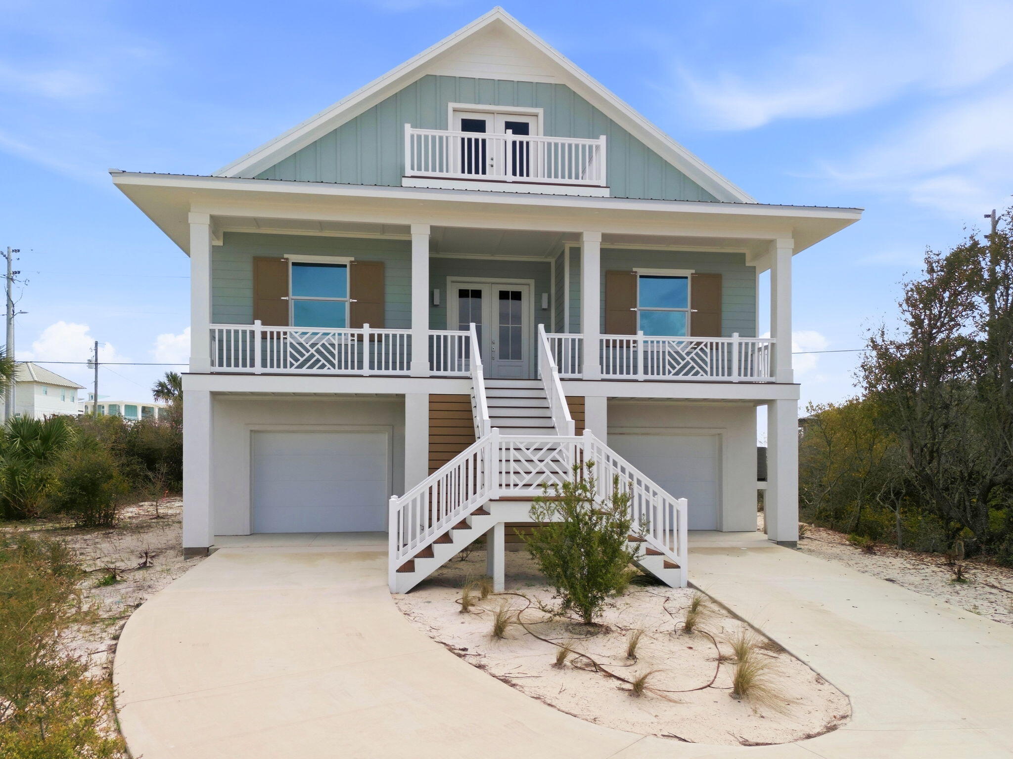 PARASOL WEST - Residential