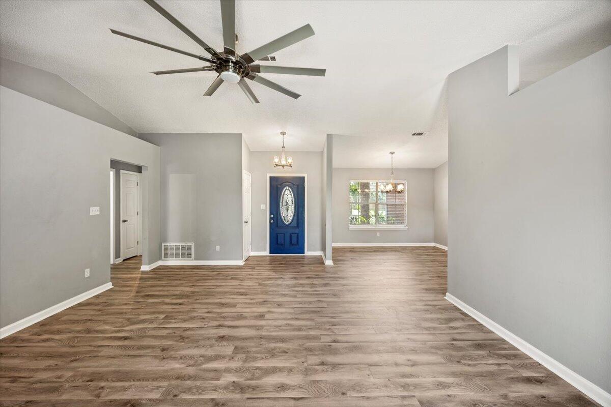 MOSSY OAKS - Residential