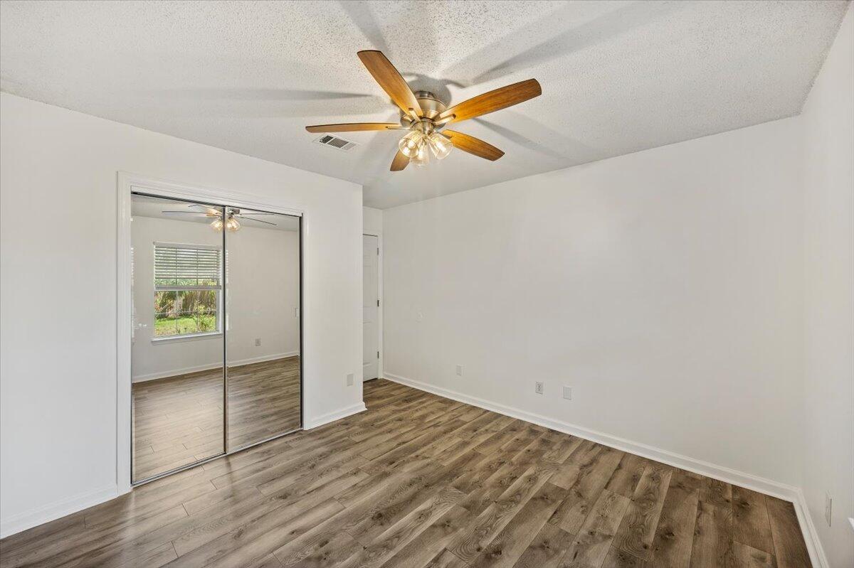 MOSSY OAKS - Residential