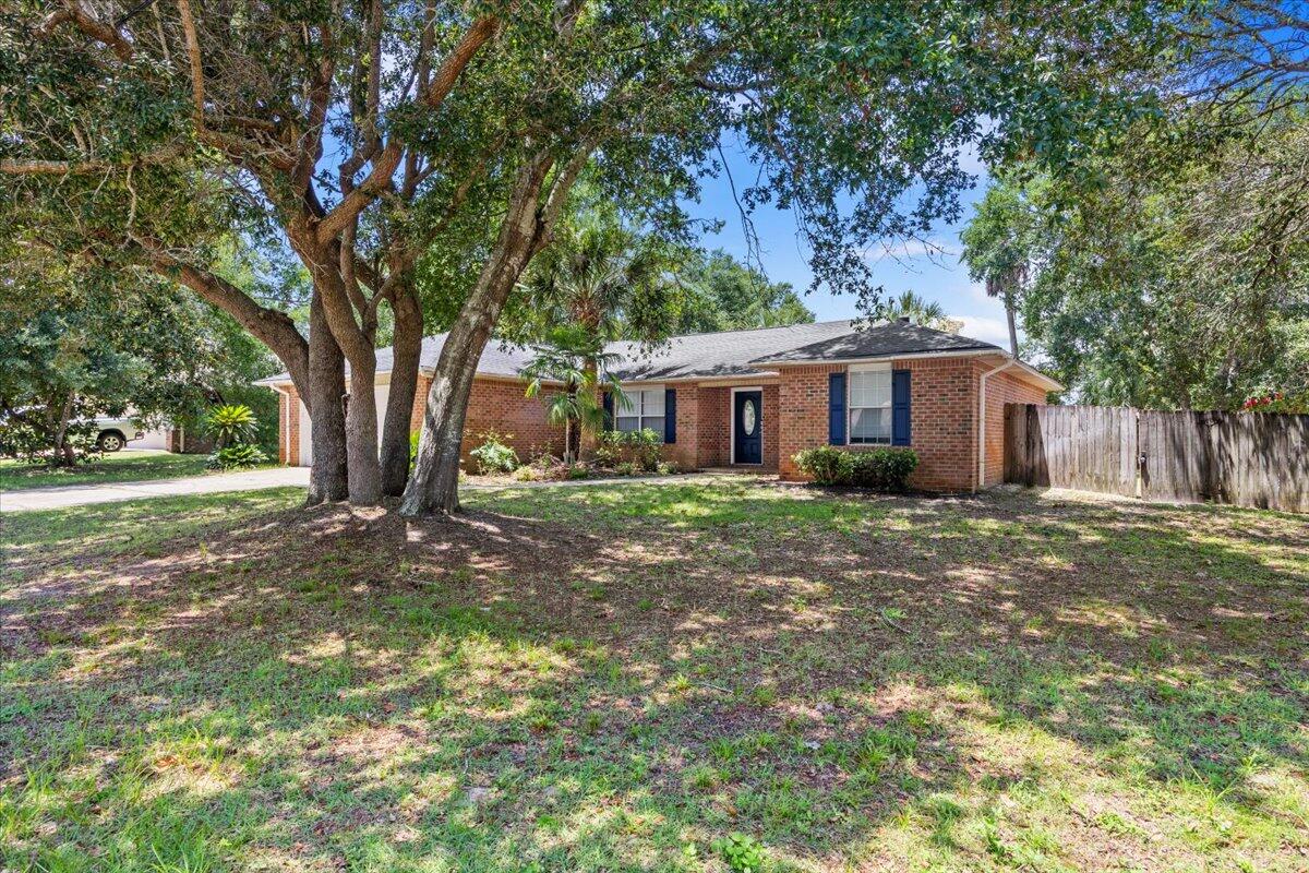 MOSSY OAKS - Residential