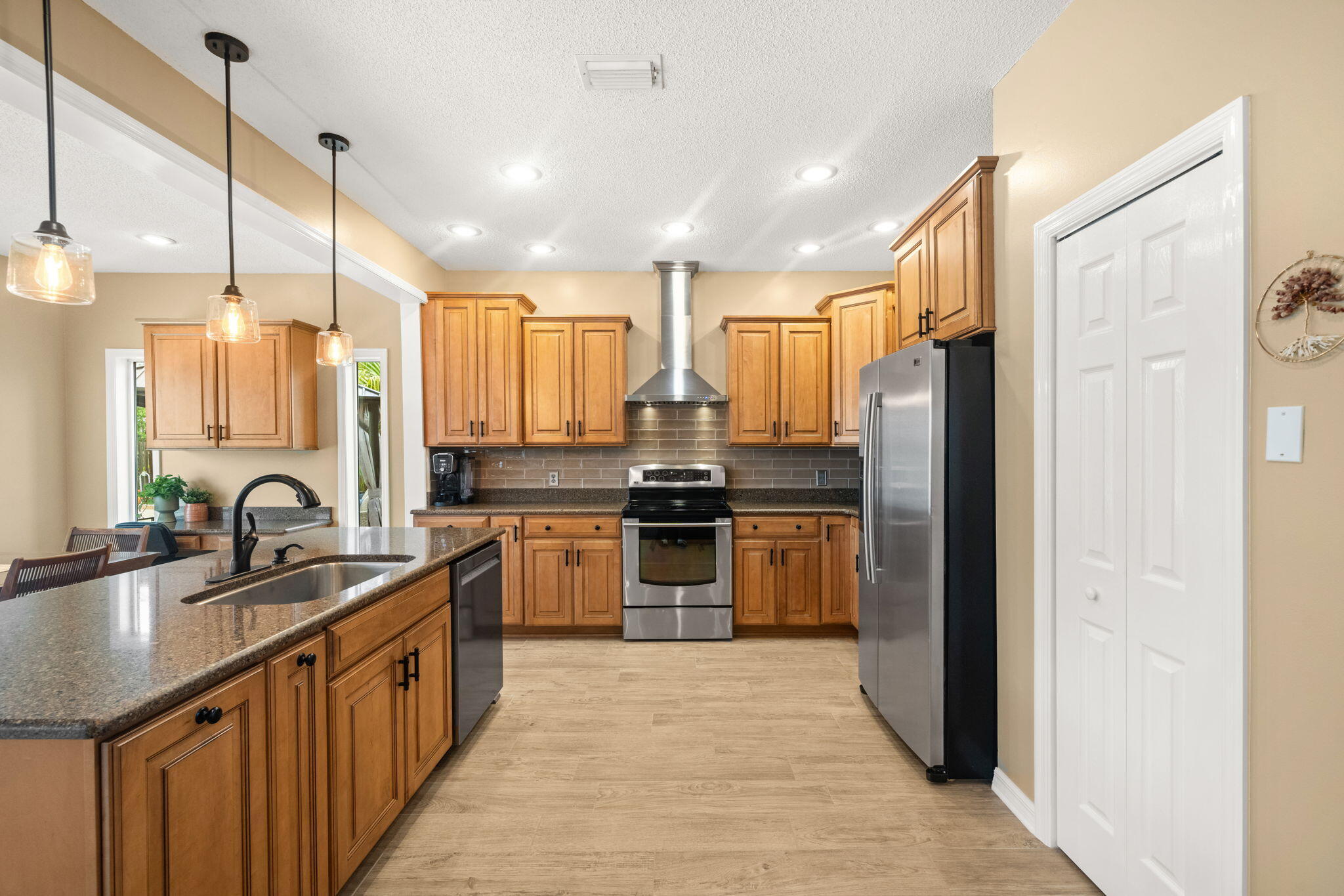 NORTHSHORE ADDN PH 6 - Residential