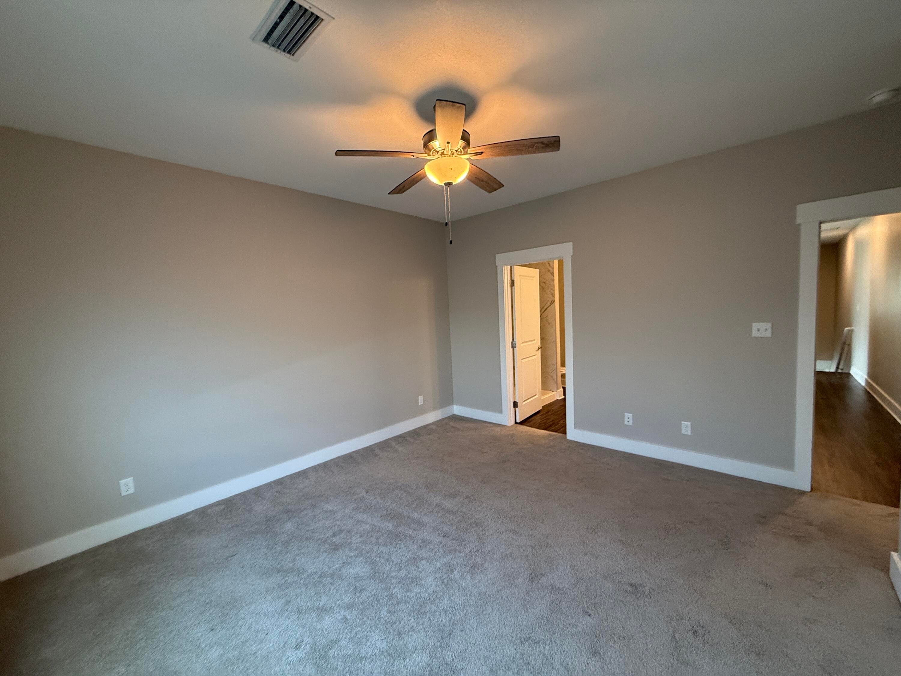 VERANDAS AT FREEPORT - Residential Lease