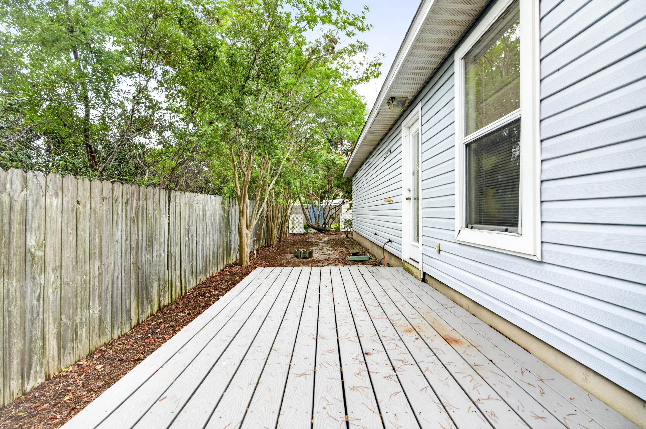 CRYSTAL BEACH - Residential