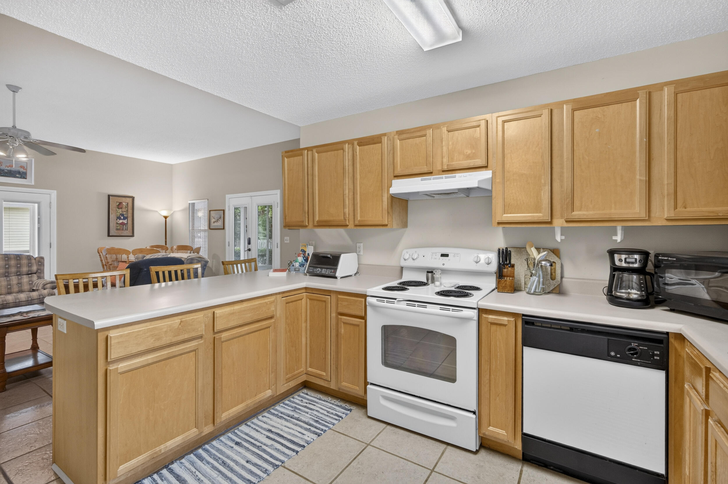CRYSTAL BEACH - Residential