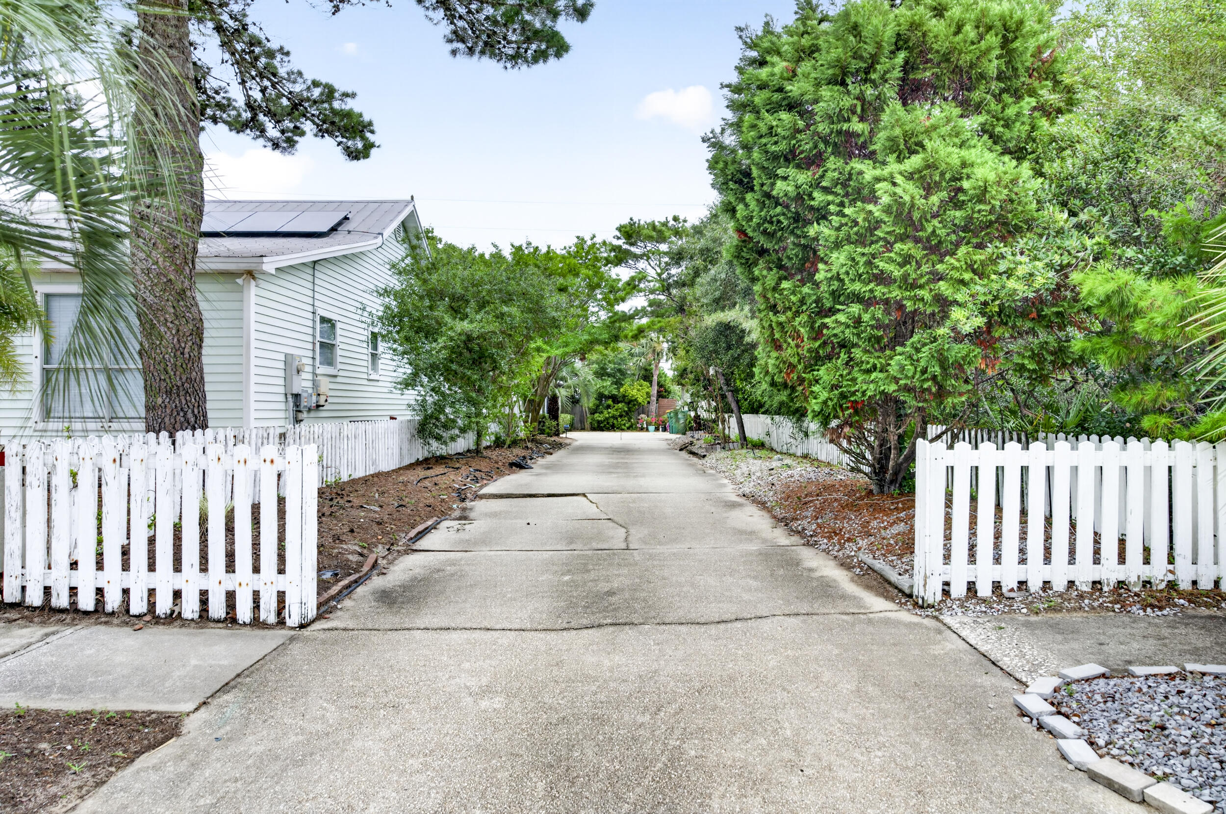 CRYSTAL BEACH - Residential