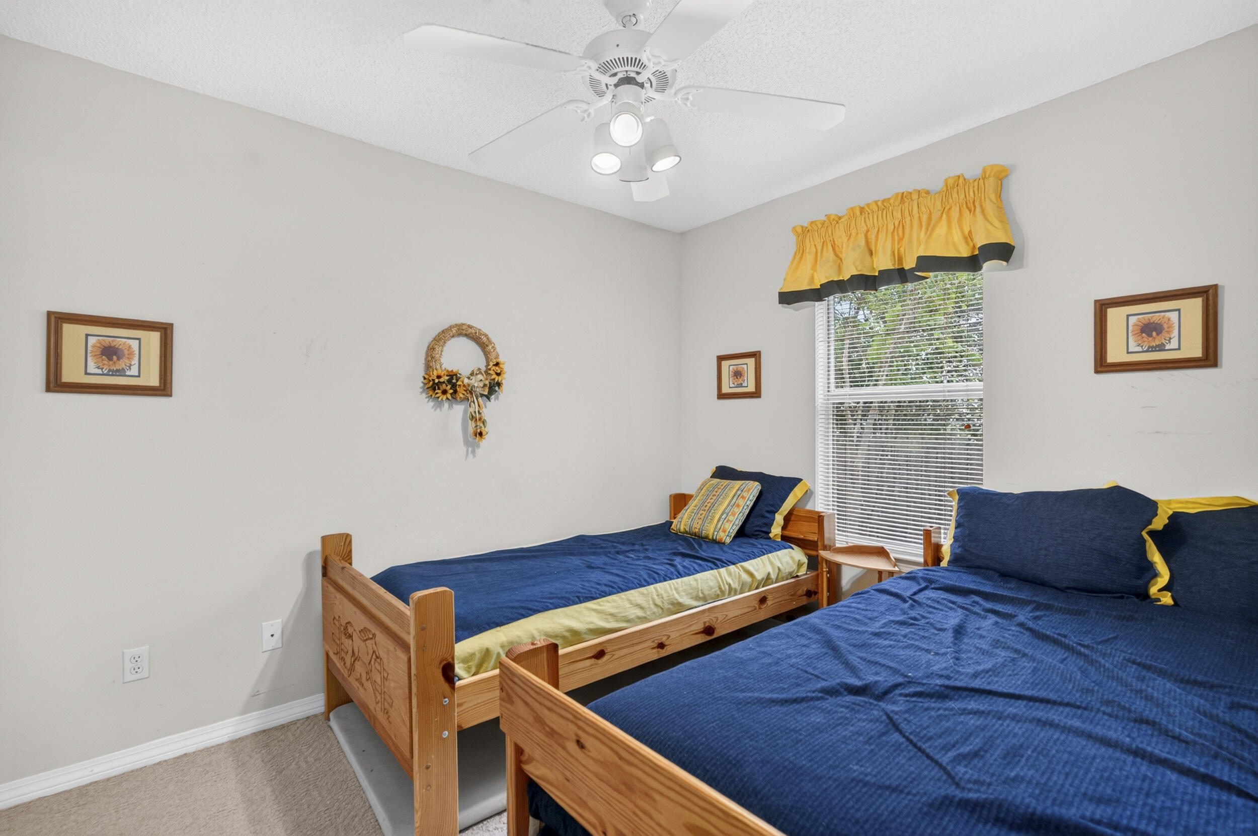 CRYSTAL BEACH - Residential