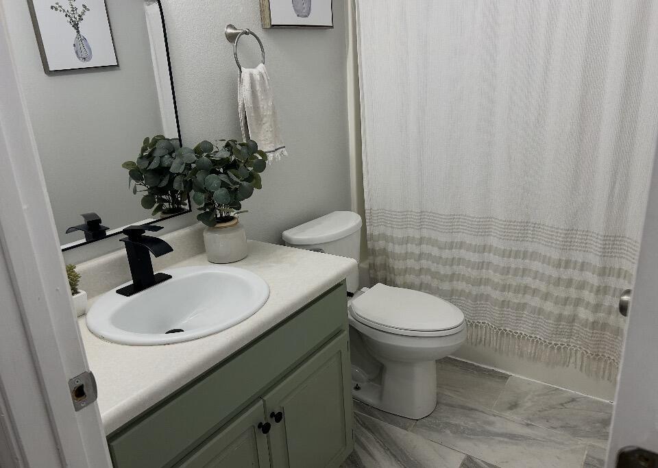 SUNDIAL ESTATES PH 1 - Residential