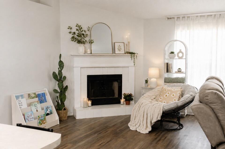 SUNDIAL ESTATES PH 1 - Residential