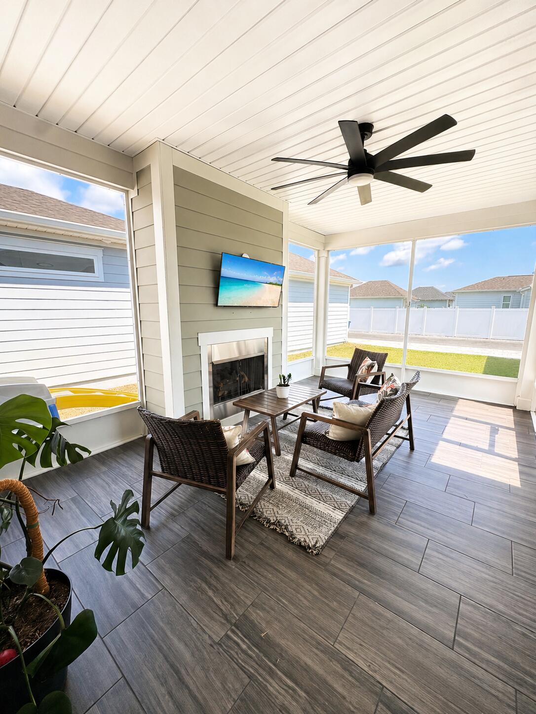 SWEET BAY - Residential