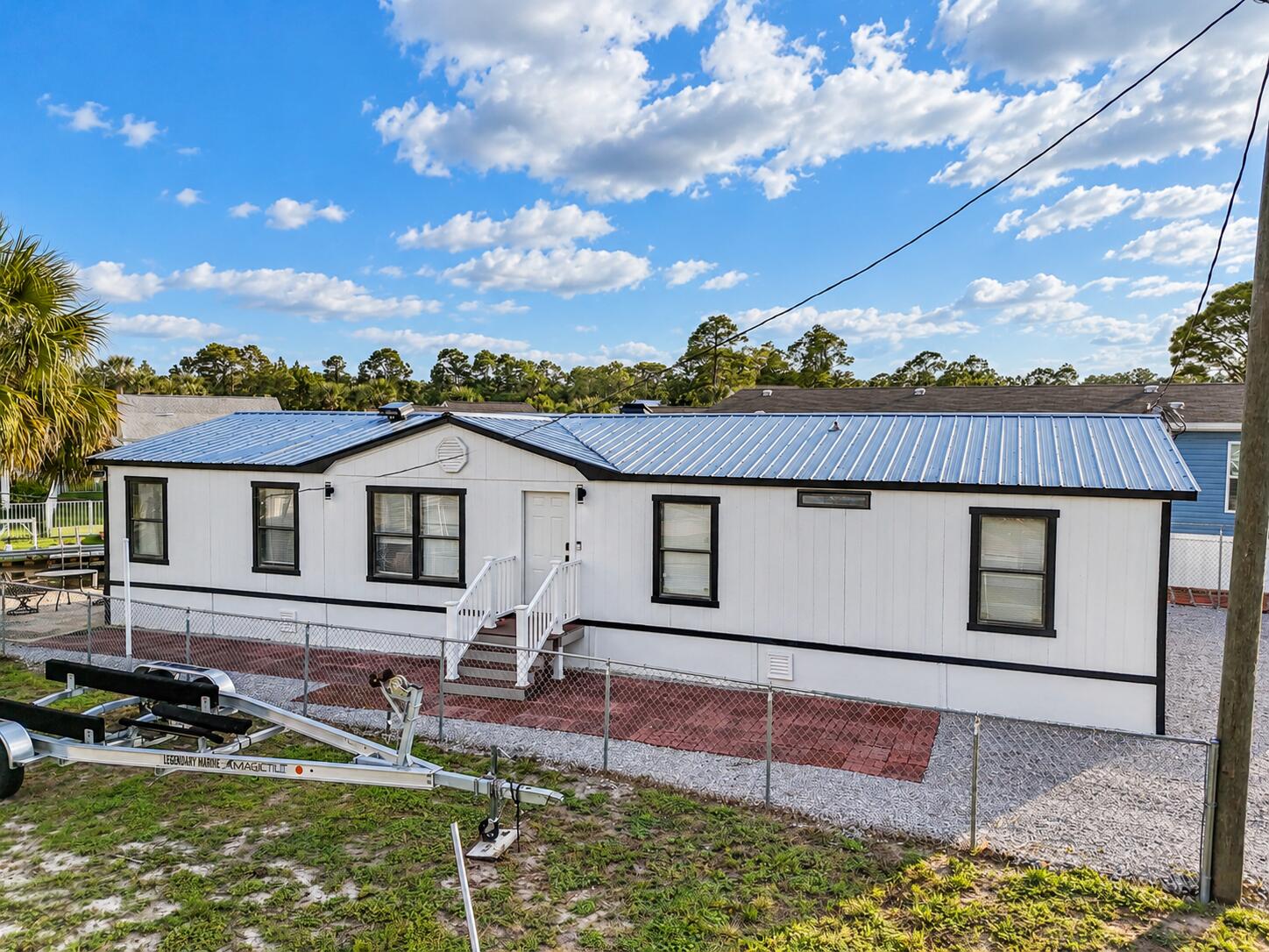 BAYSIDE - Residential