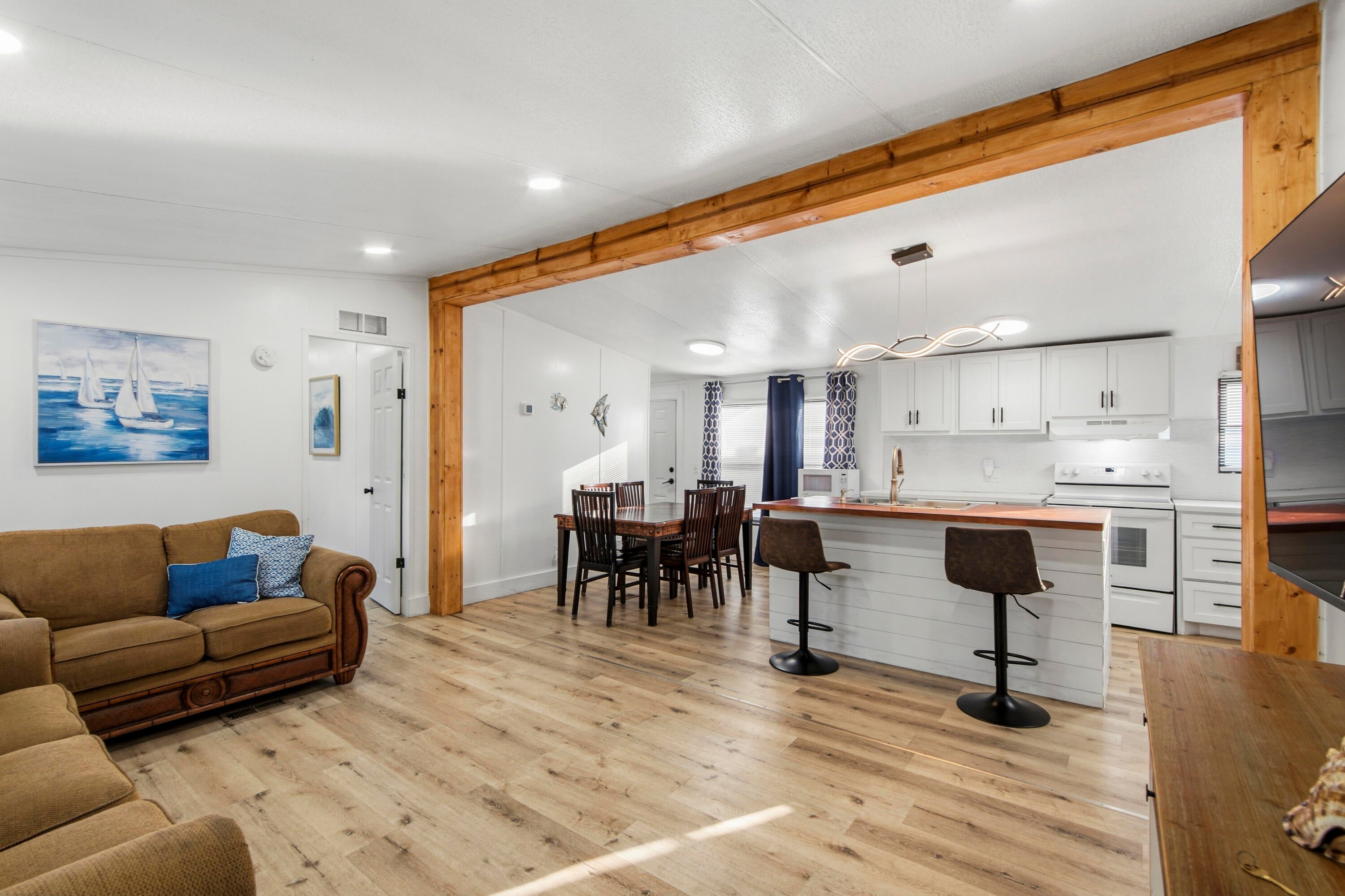 BAYSIDE - Residential