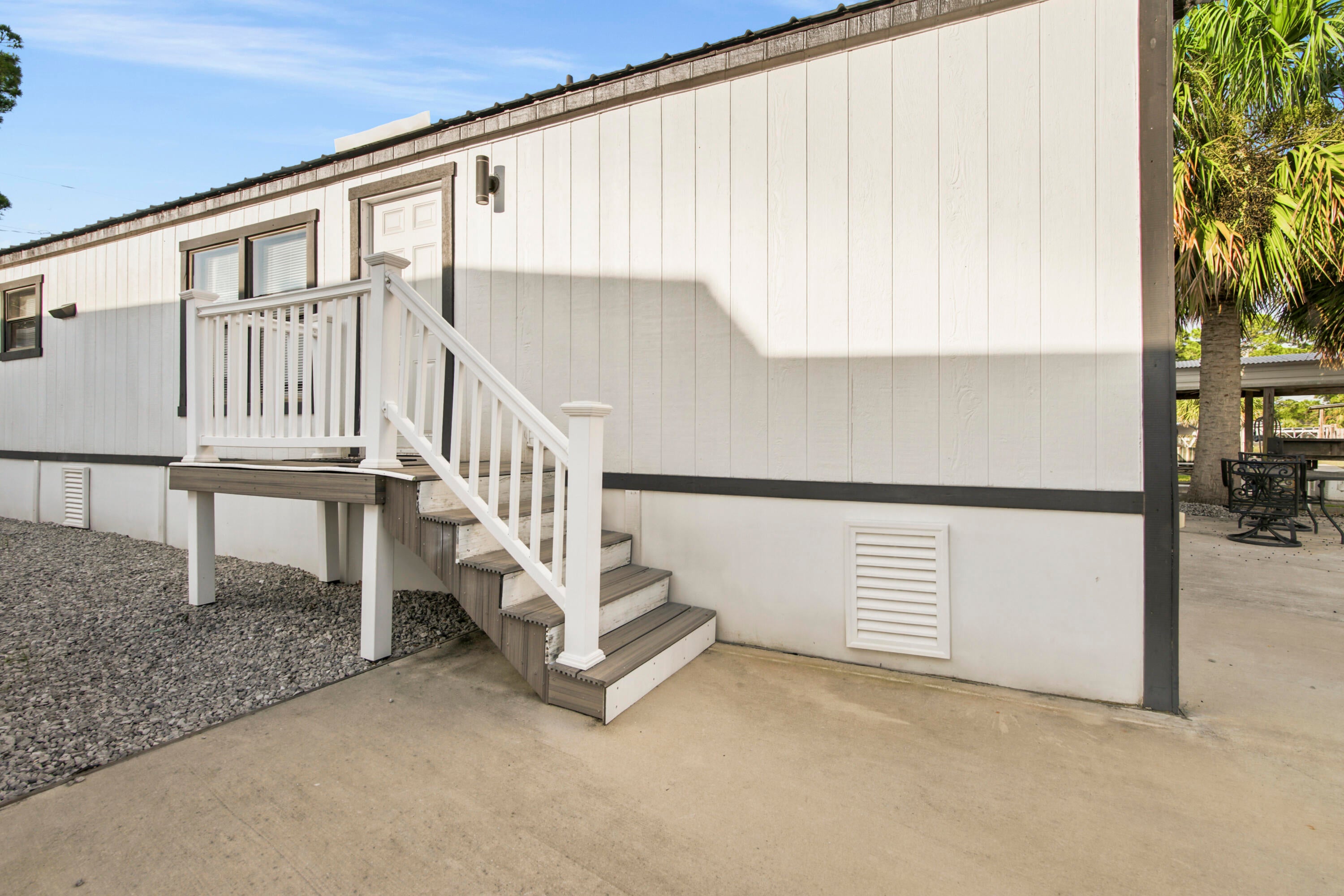 BAYSIDE - Residential