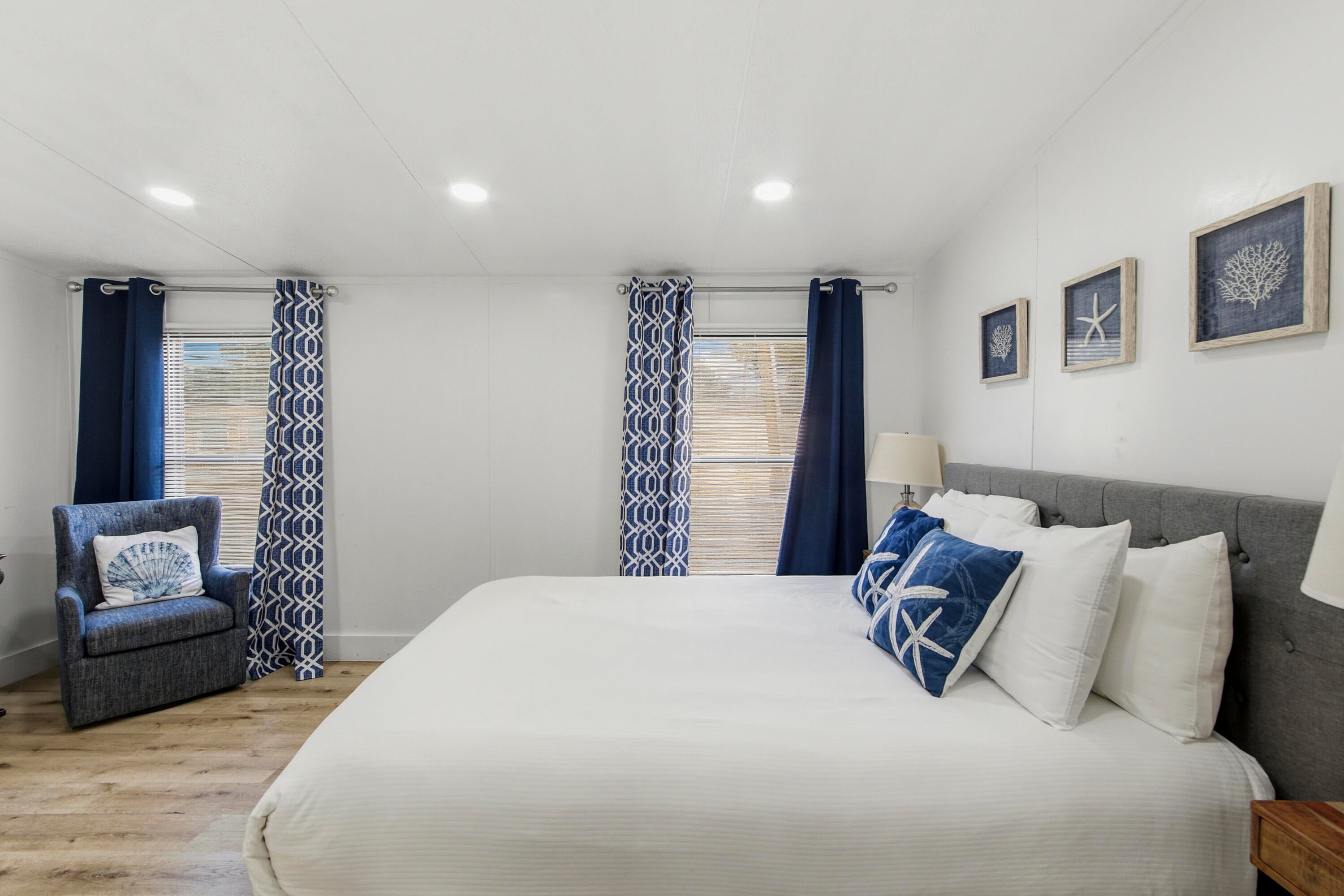 BAYSIDE - Residential
