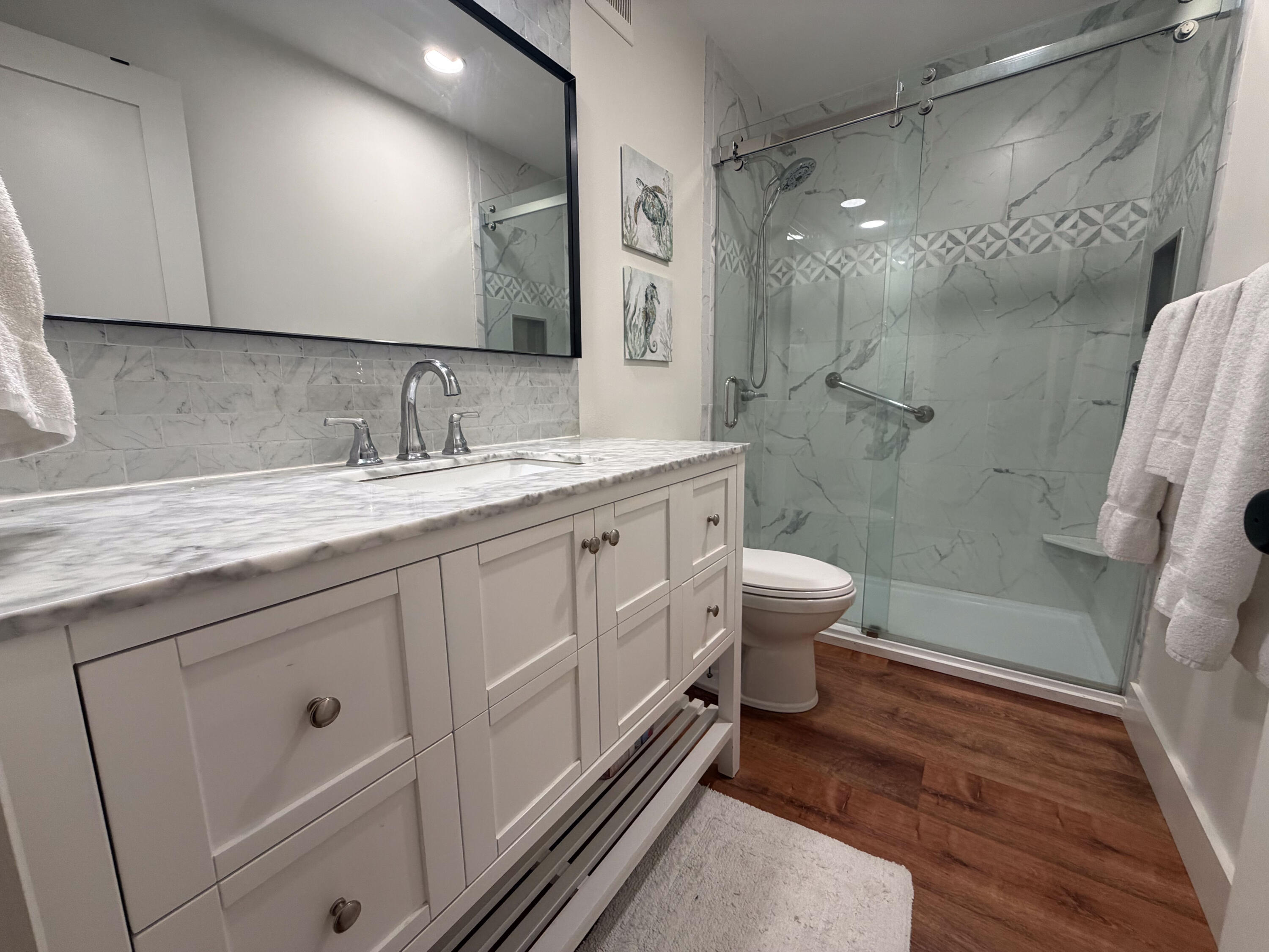 HARBOUR POINT CONDO - Residential