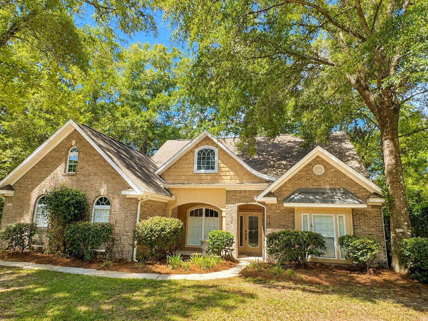 CLAIRES VINEYARD - Residential