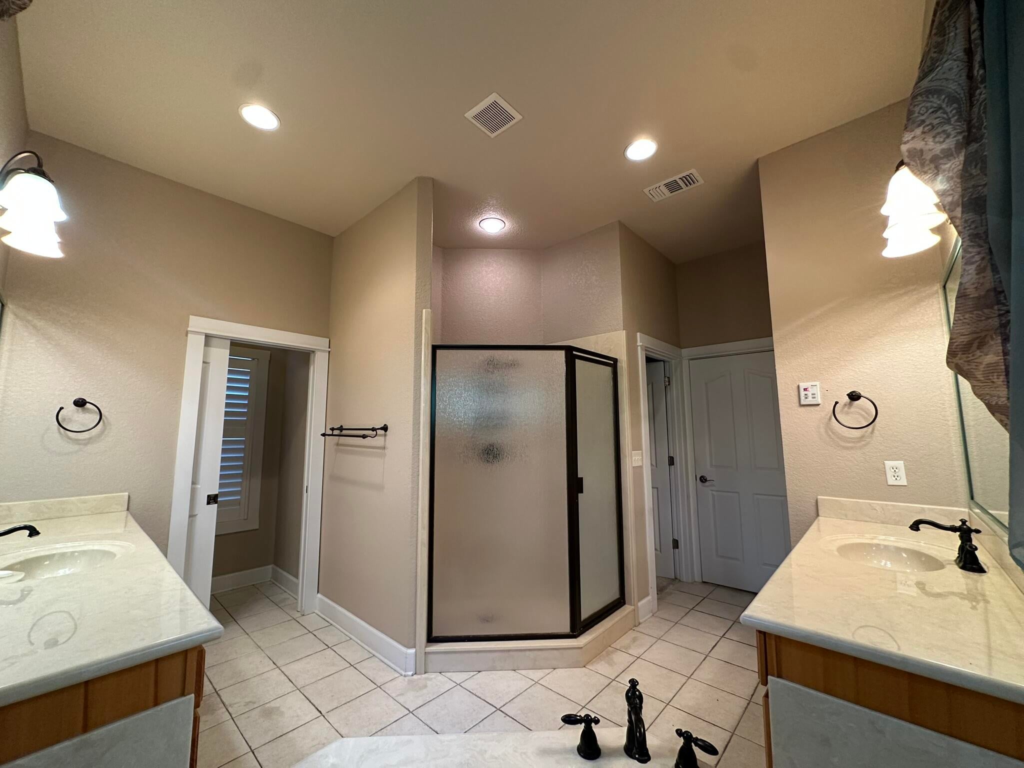 CLAIRES VINEYARD - Residential