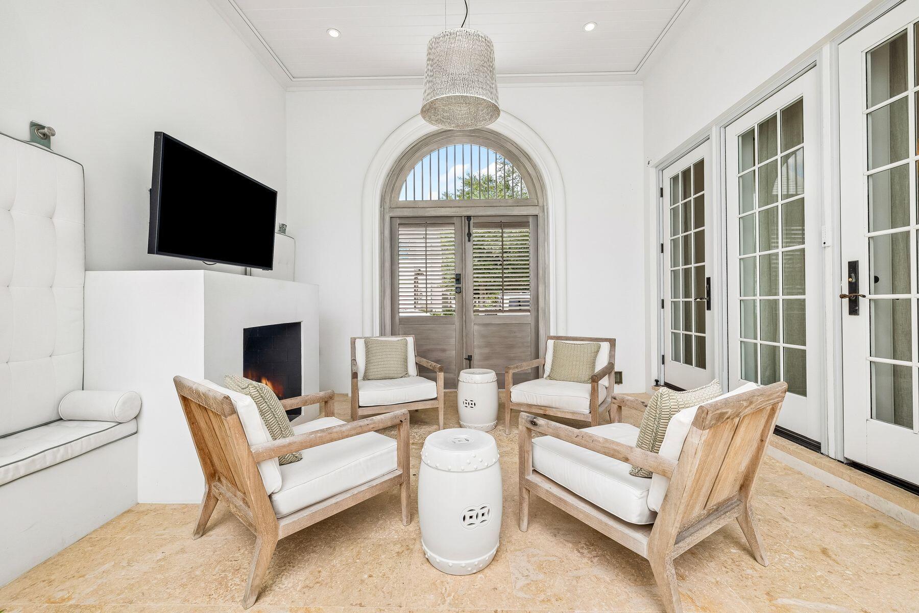 ALYS BEACH - Residential